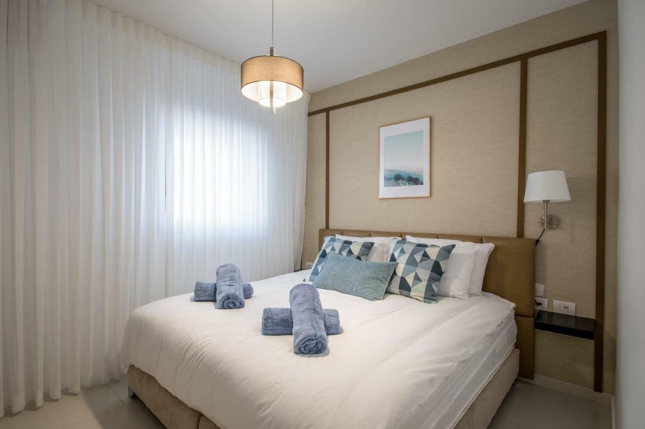 Front Of Beach - Luxurious Residence Tel Aviv Bagian luar foto